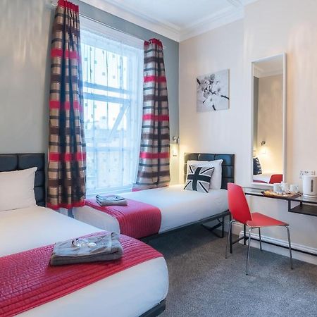 Royal Guest House 2 Hammersmith London Exterior photo