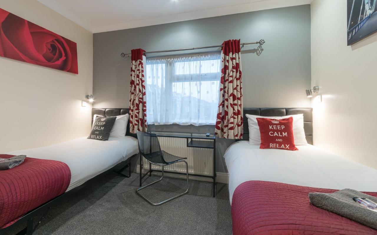Royal Guest House 2 Hammersmith London Exterior photo