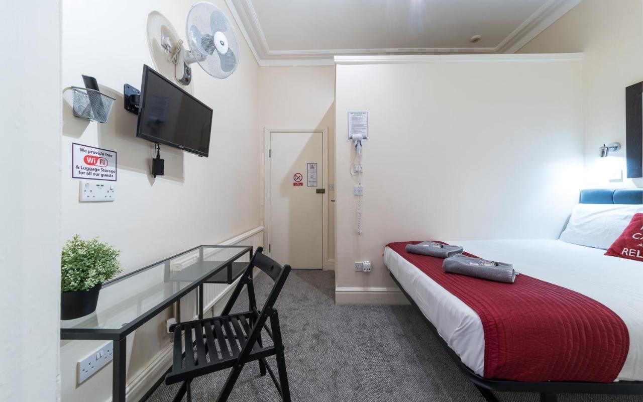 Royal Guest House 2 Hammersmith London Exterior photo