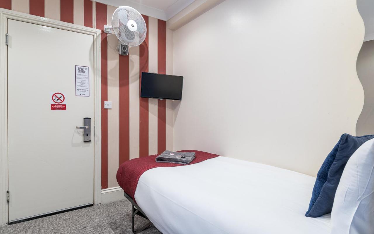 Royal Guest House 2 Hammersmith London Exterior photo